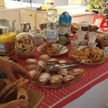 Alojamento de Acomodação e Pequeno-almoço Cuore Di Gallipoli