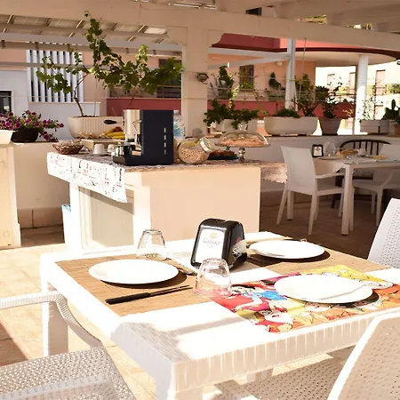 Alojamento de Acomodação e Pequeno-almoço Cuore Di 3*